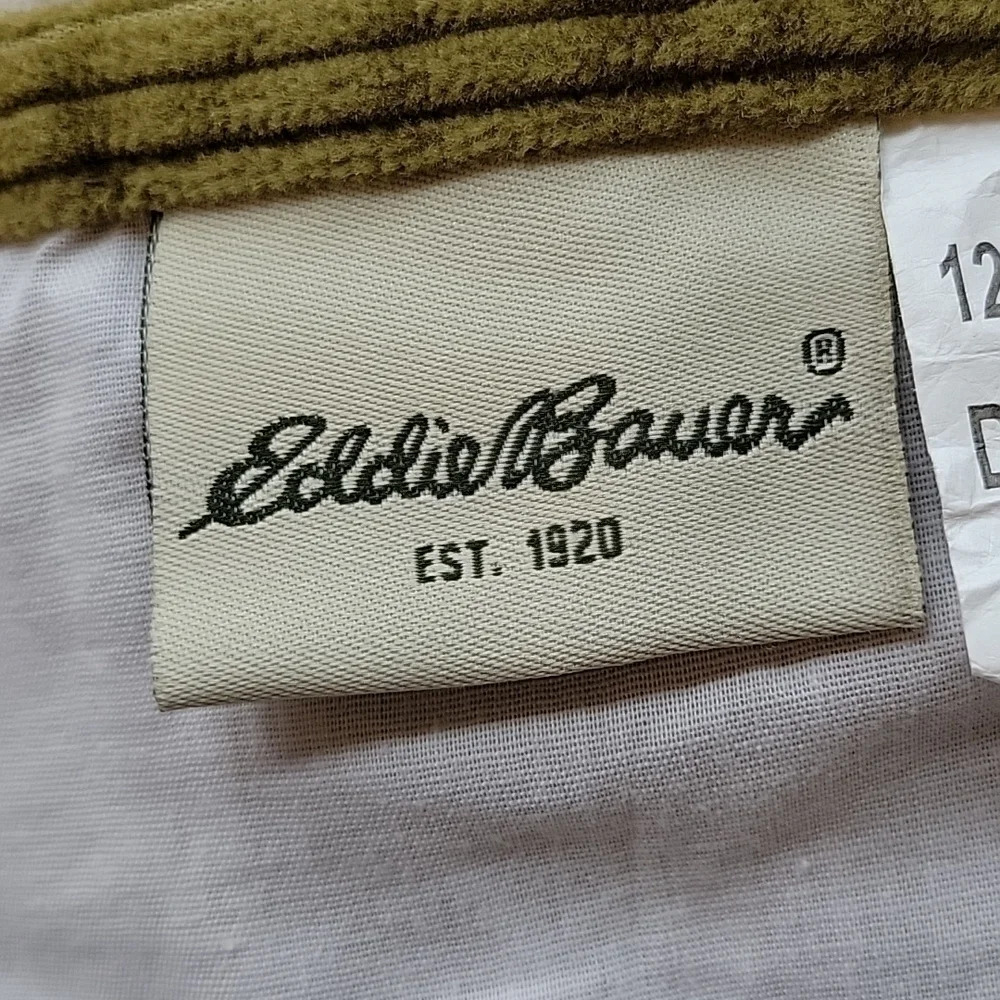 EDDIE BAUER childs curtain valance. 56